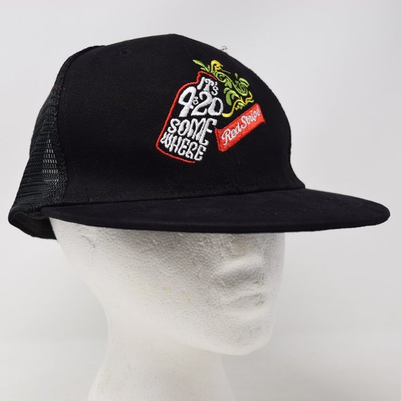 Red Stripe Cap Its 420 Somewhere Jamaica Beer Mesh Snapback Hat Unisex Black - Picture 1 of 8